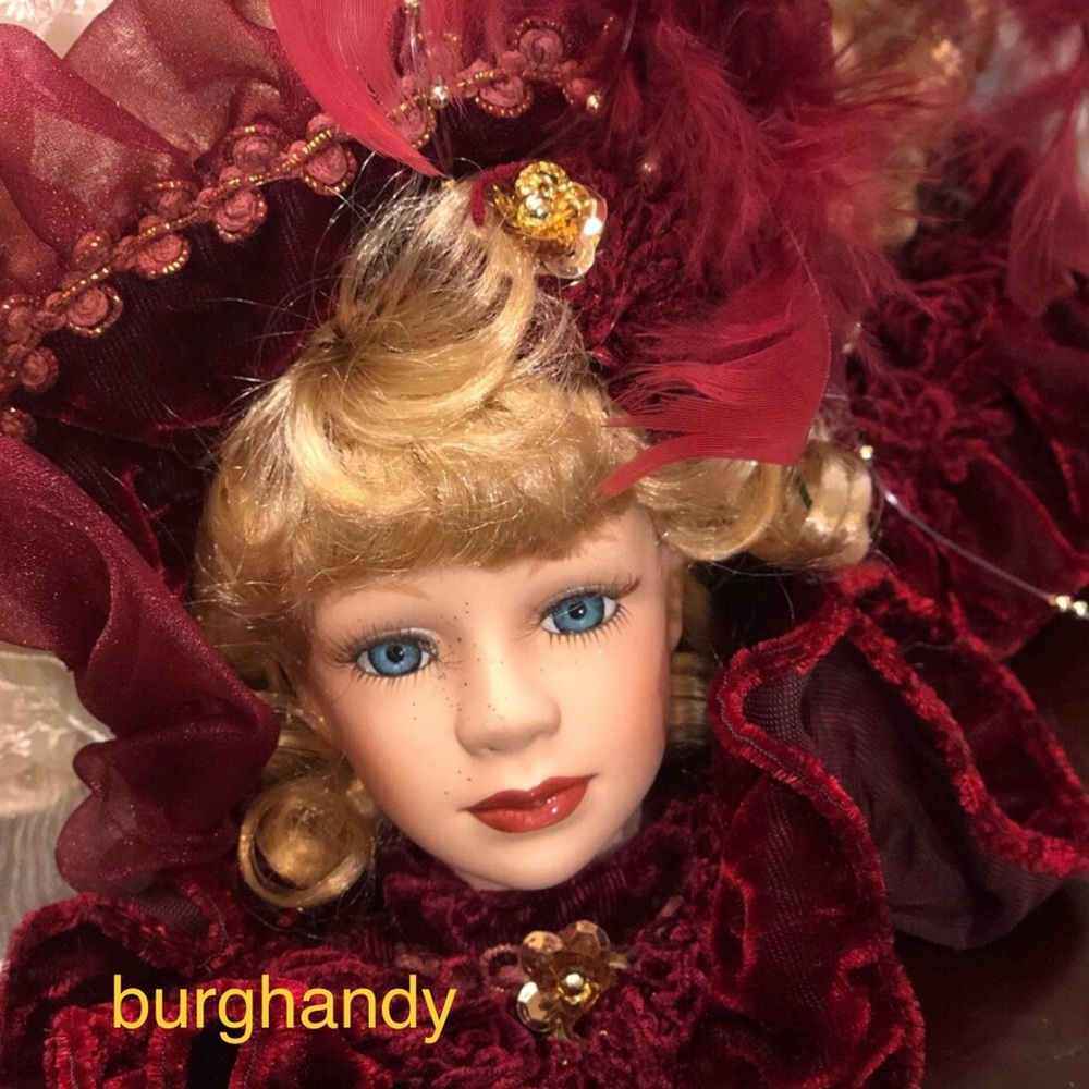 Porcelain ornament